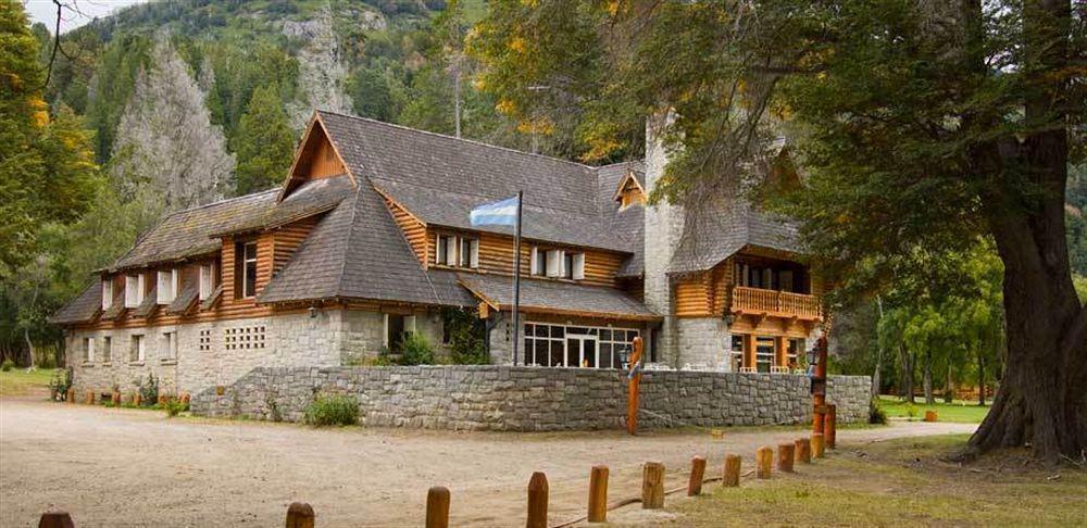 Hosteria Futalaufquen Lago Futalaufquen 外观 照片
