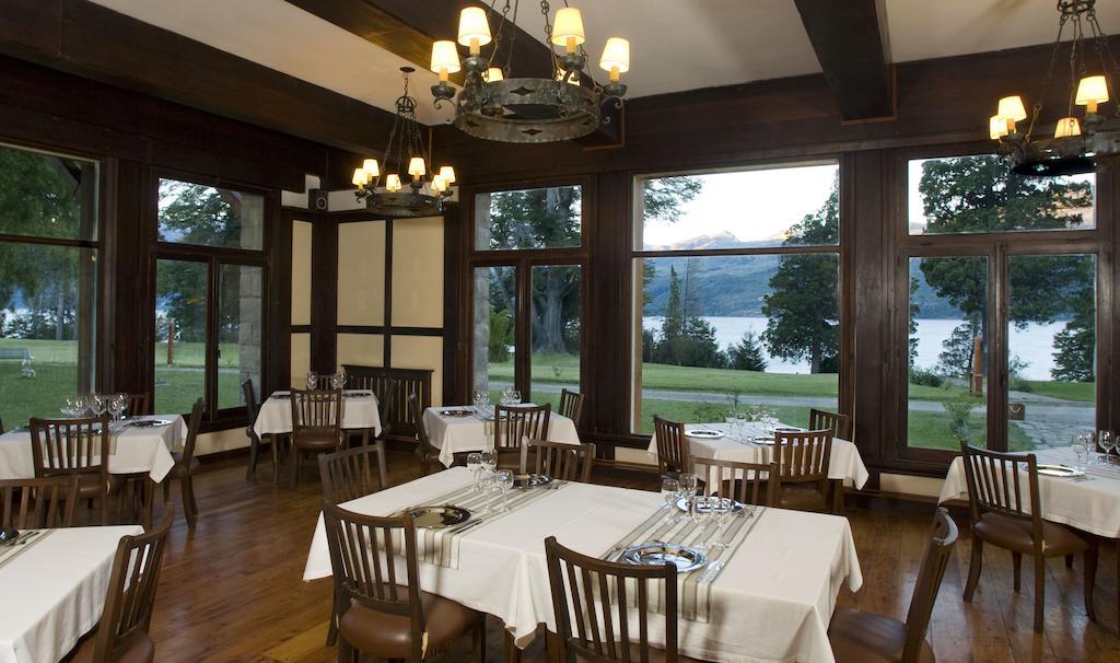 Hosteria Futalaufquen Lago Futalaufquen 外观 照片