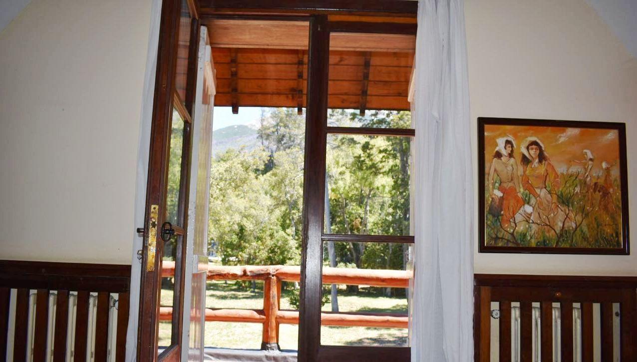 Hosteria Futalaufquen Lago Futalaufquen 外观 照片