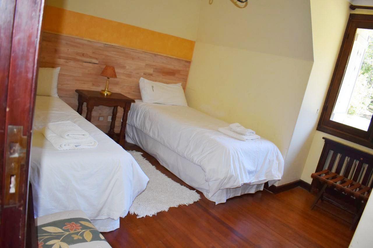 Hosteria Futalaufquen Lago Futalaufquen 外观 照片