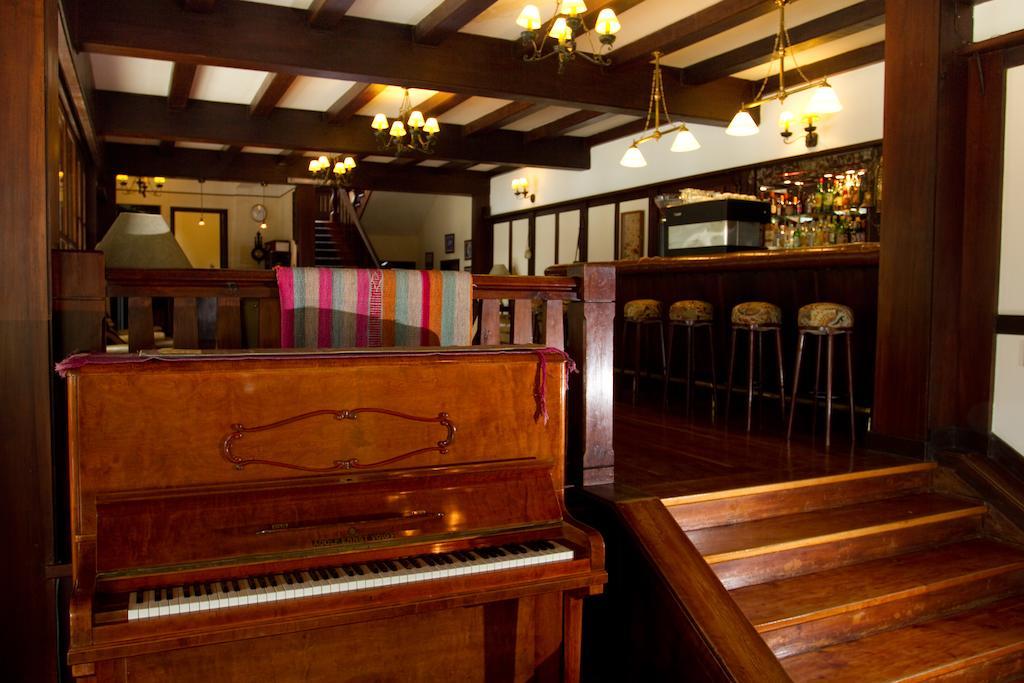 Hosteria Futalaufquen Lago Futalaufquen 外观 照片