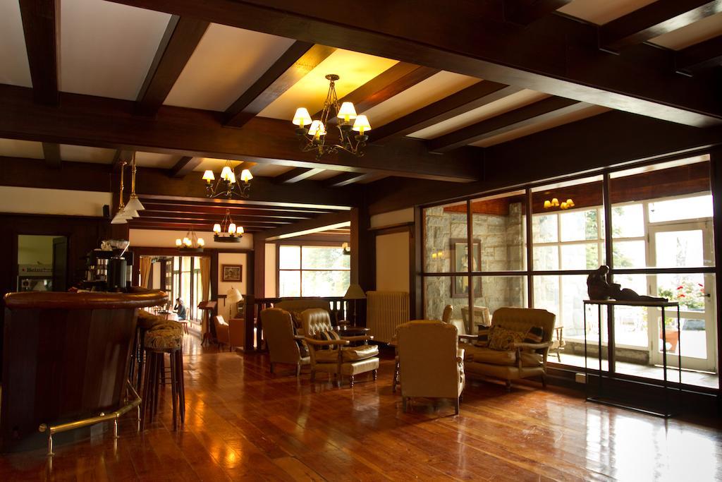 Hosteria Futalaufquen Lago Futalaufquen 外观 照片