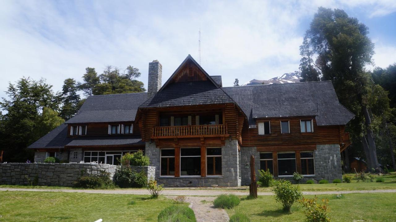 Hosteria Futalaufquen Lago Futalaufquen 外观 照片