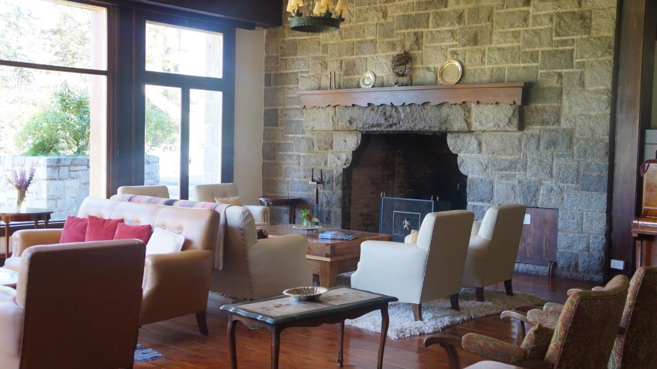 Hosteria Futalaufquen Lago Futalaufquen 外观 照片
