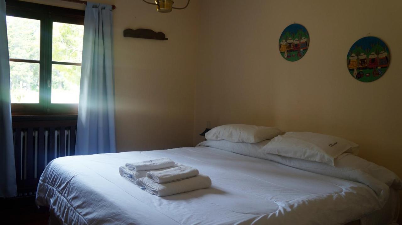 Hosteria Futalaufquen Lago Futalaufquen 外观 照片
