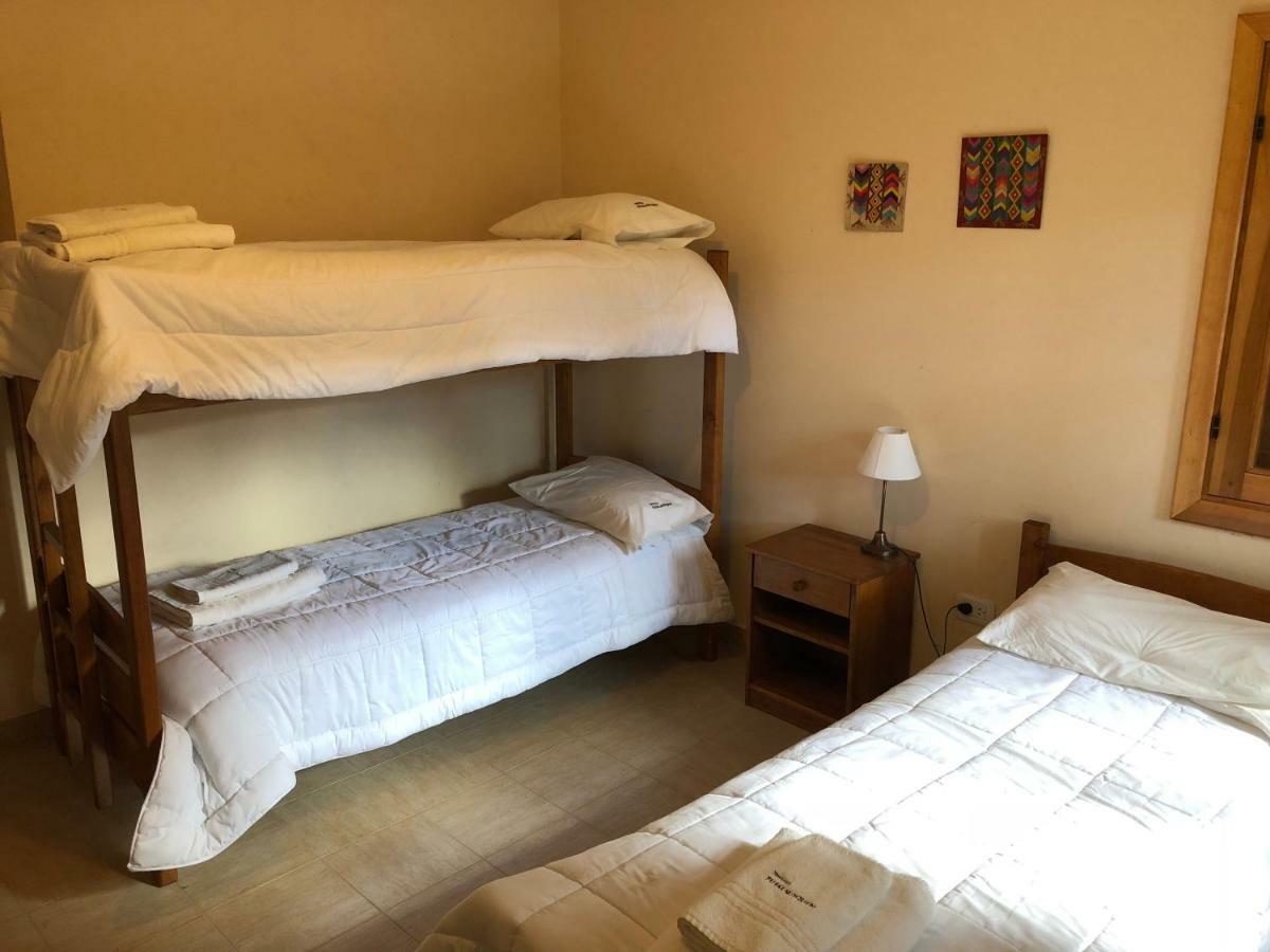 Hosteria Futalaufquen Lago Futalaufquen 外观 照片
